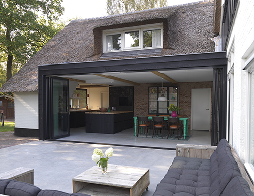 Aluminium harmonicadeuren