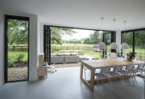 Glazen vouwwand Busscher Serrebouw