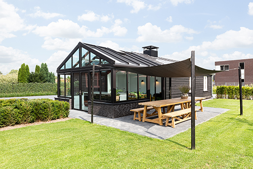 Glazen tuinkamer