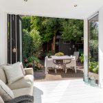 Glazen vouwwand serre