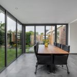 Moderne serre binnenkant