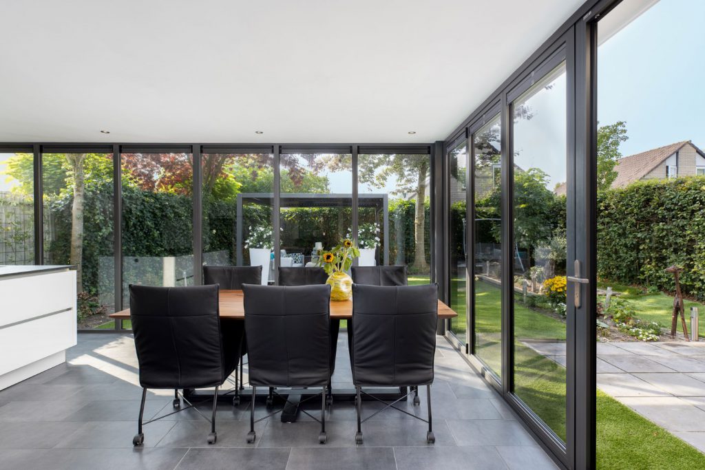 Moderne serre vouwwand