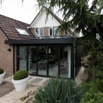 Geïsoleerde serreaanbouw