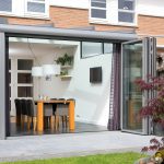 Serreaanbouw keuken buiten vouwwand open