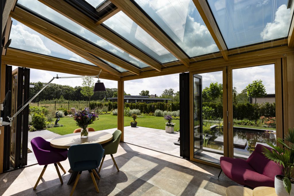 Geïsoleerde serre met vouwwand Twente