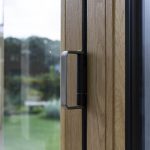 Serre met dunne profielen hout