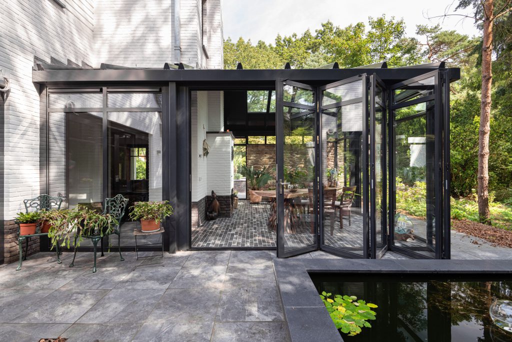 Glazen serre aanbouw