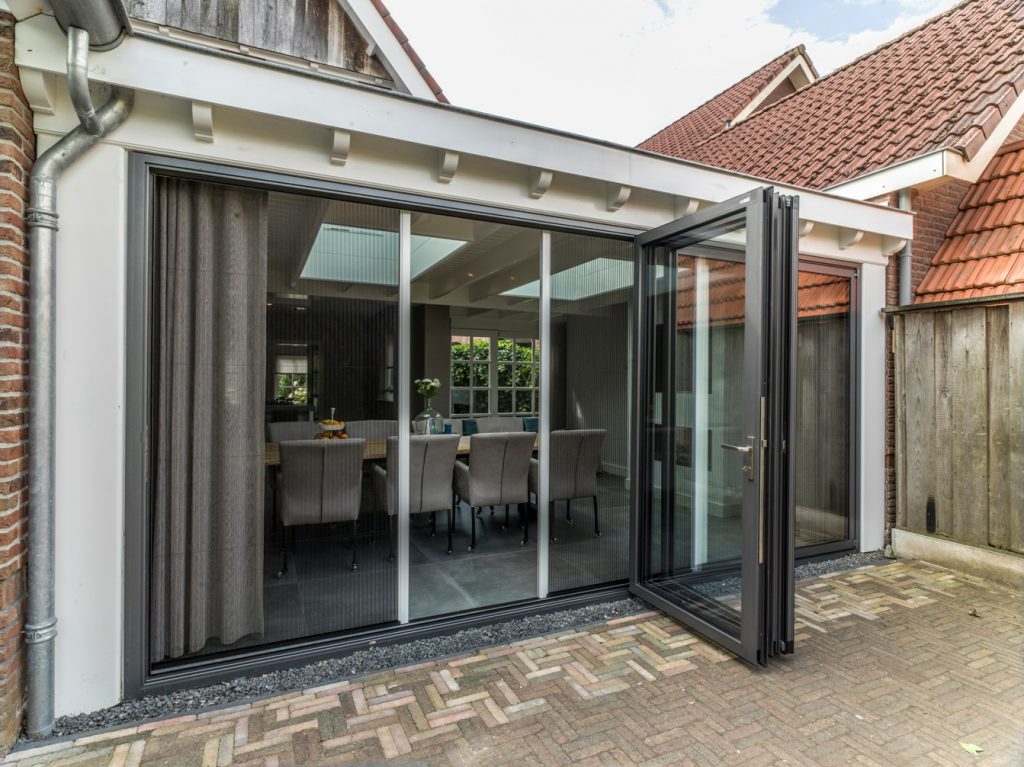 Keuken in serre Ootmarsum