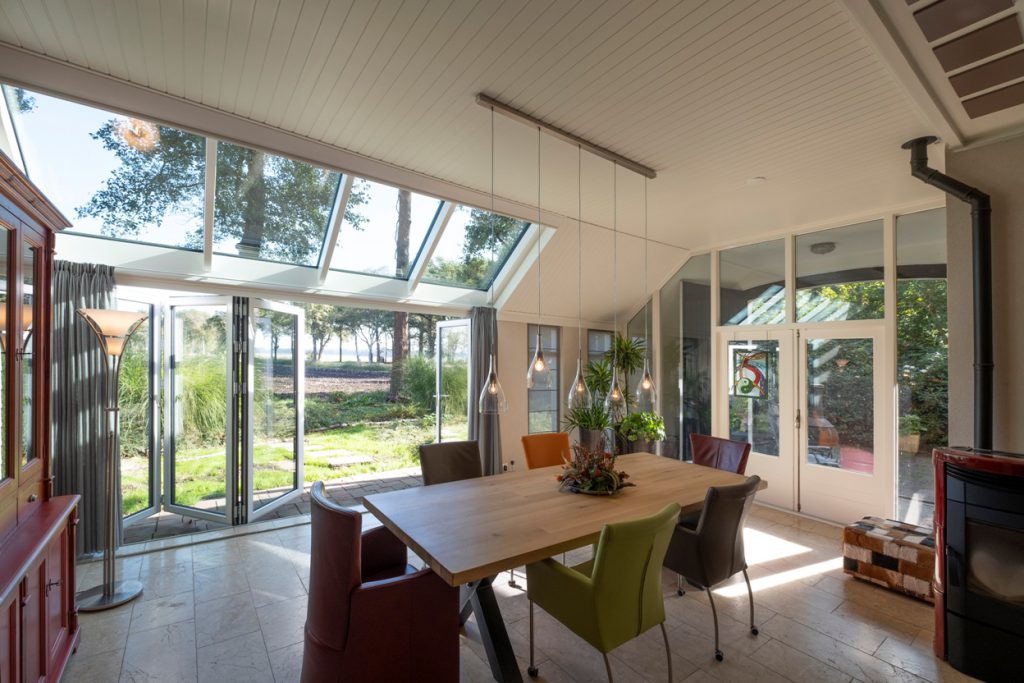 serre met lichtstraat