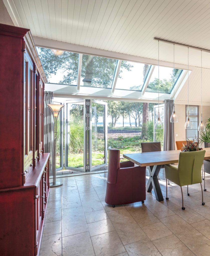 glazen vouwwand hout