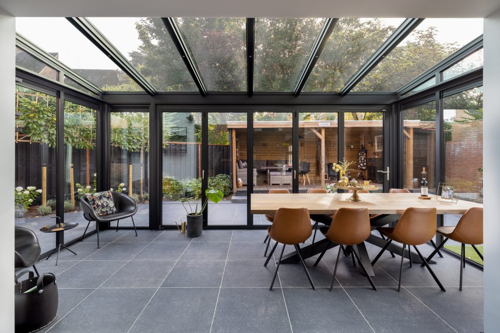 moderne serre aanbouw