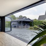 Brede vouwwand met zes puien