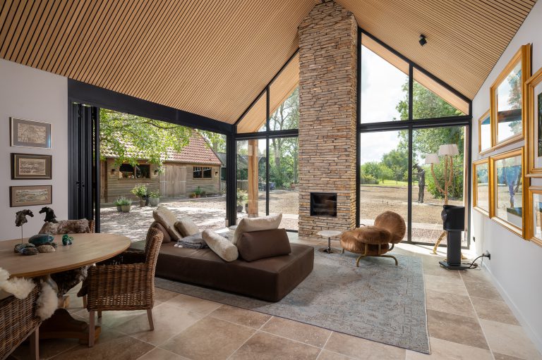 Serre met vaste puien en vouwwand