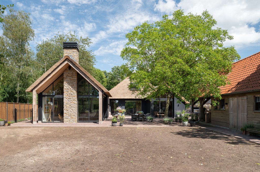 Rustieke moderne serre