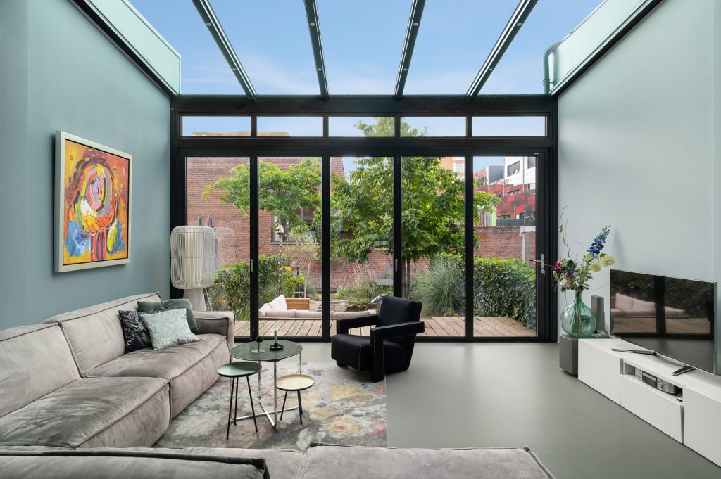 Brede vouwwand in Amsterdam