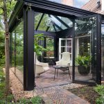 Moderne orangerie met klassieke details