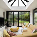 Moderne orangerie met vouwwand