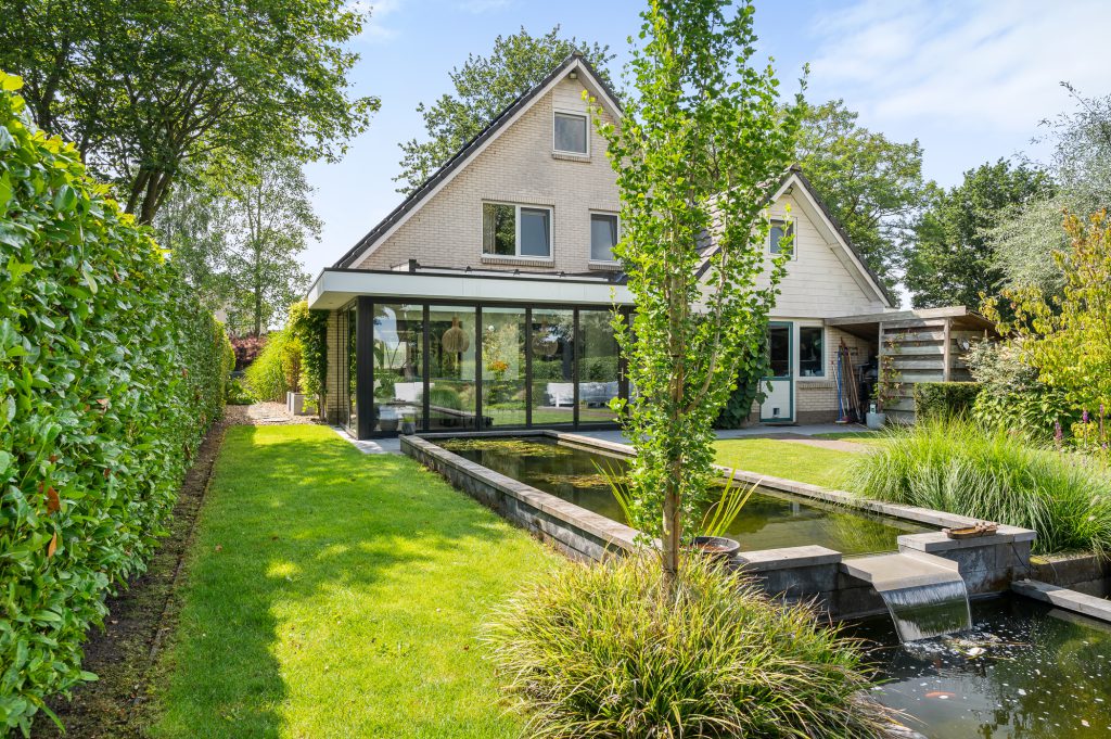 Uitbouw met isolatieglas