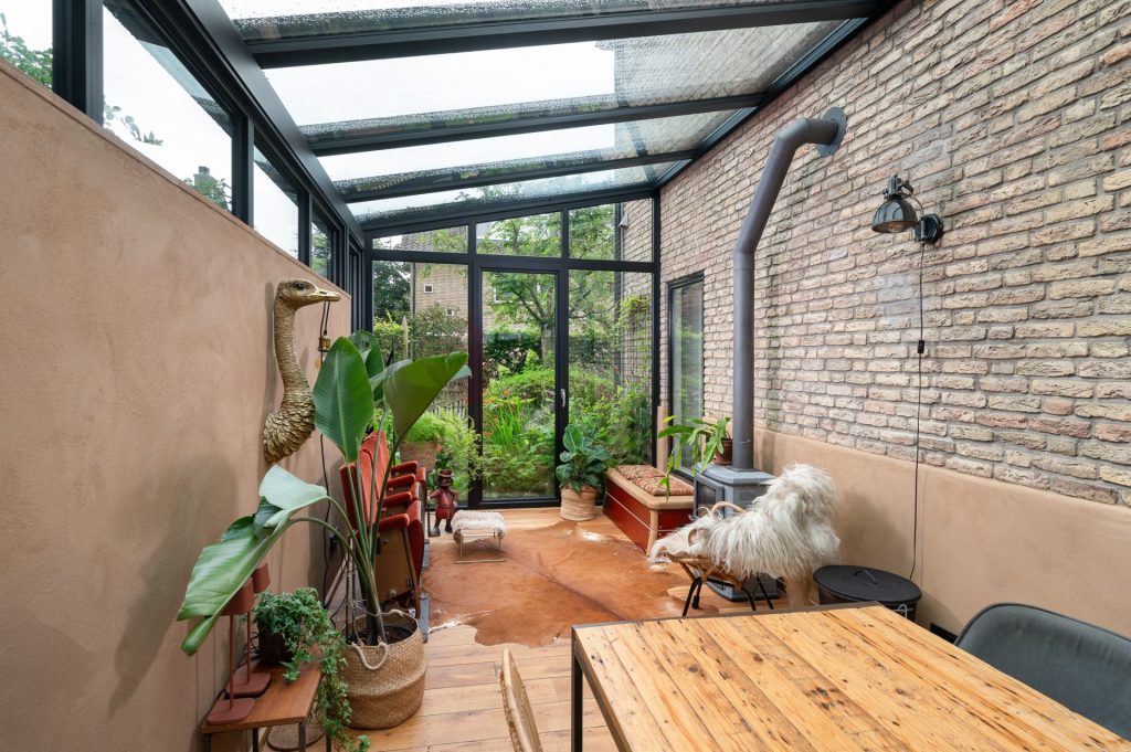 Gitzwarte serre in Amersfoort