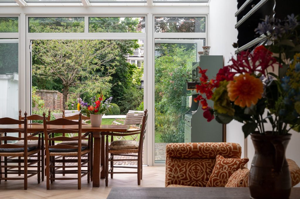 Klassieke woning met vouwwand in Den Haag