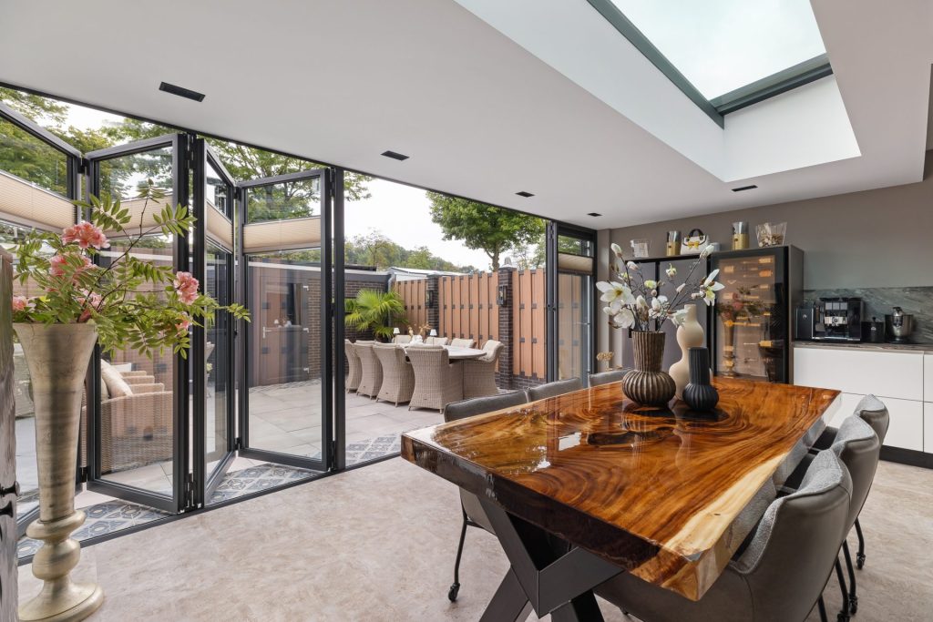Luxe serre met een vouwwand in Zeist