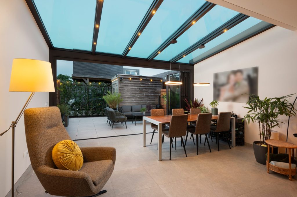 Serre met vouwwand in Hoofddorp