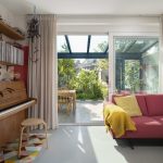 Matblauwe serre met vouwwand 