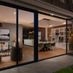 Lichte serre met 3-vaks lichtstraat