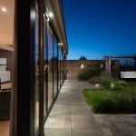 Lichte serre met 3-vaks lichtstraat