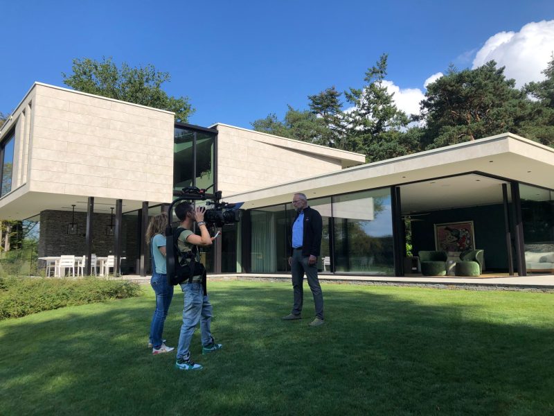 Busscher Serrebouw op TV