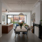 Open verbinding tussen tuin en interieur dankzij grote schuifpuien