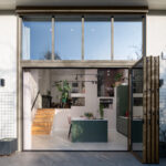 Serre op het zuiden met grote glaspartijen